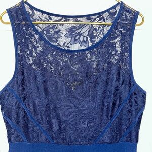 Ladies floor length navy lace detailed dress size L